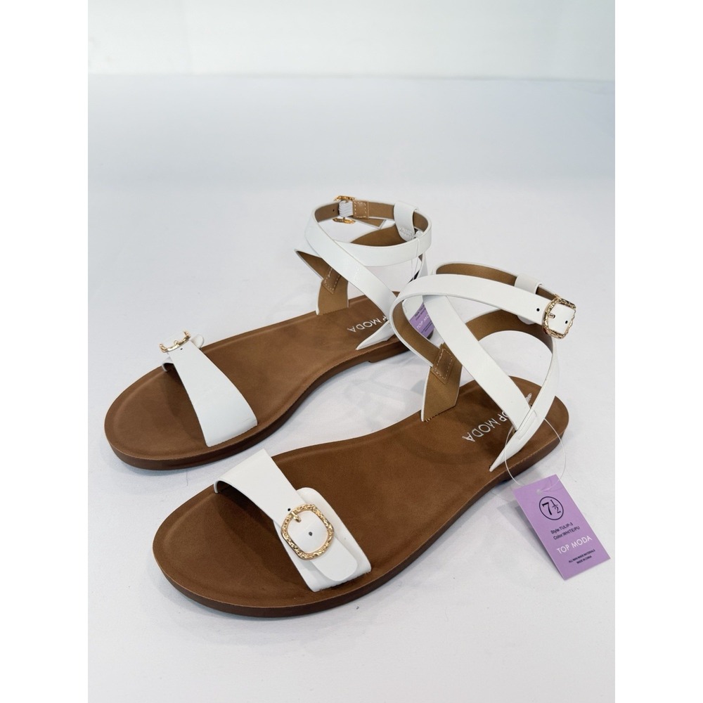 Top Moda Womens Tan White Ankle Strap Flat Sandals Buckle Detail Size 7.5 Preppy
